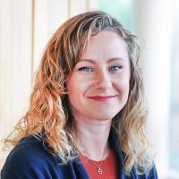 Cloee Cooper Research Analyst