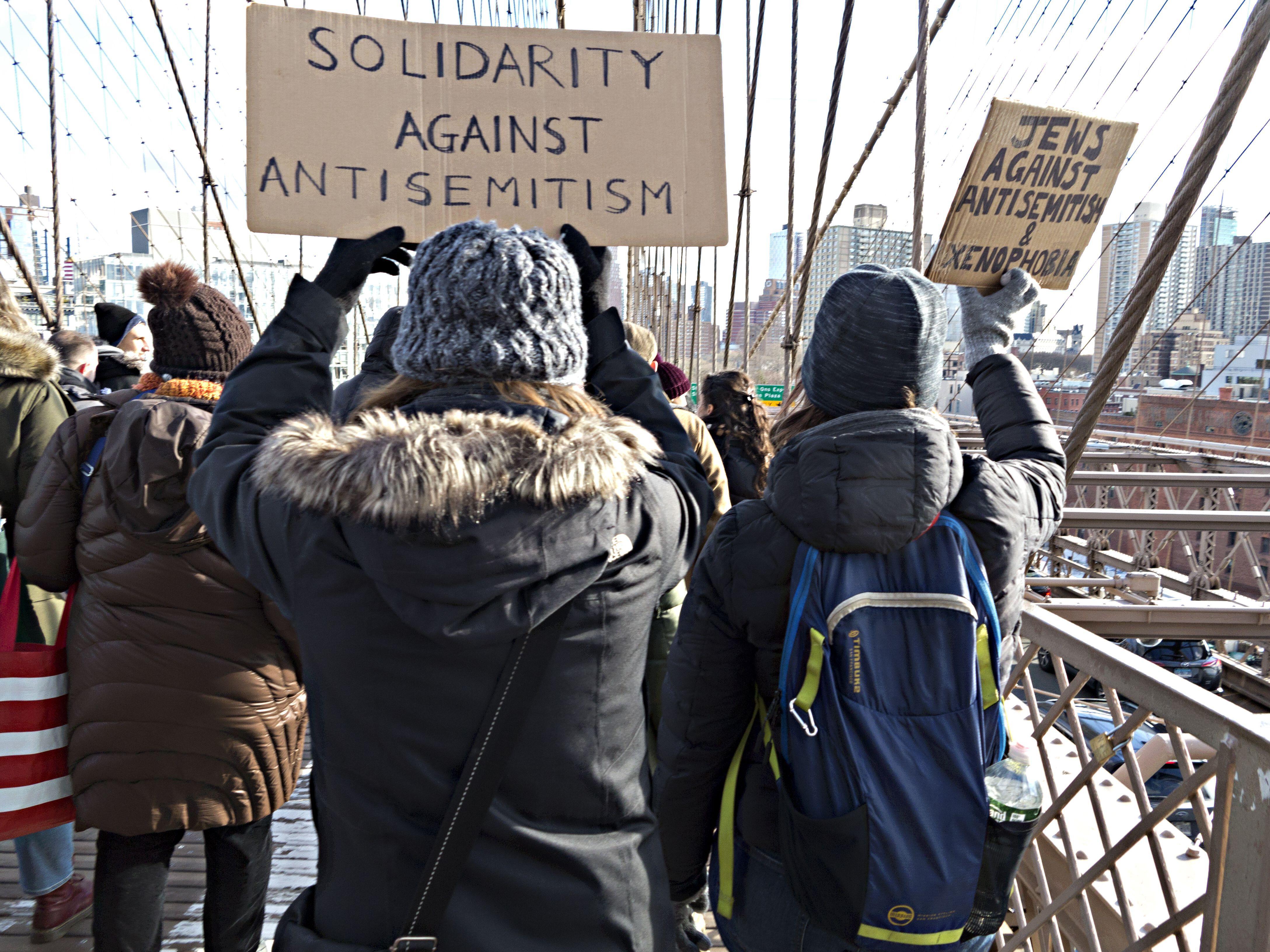 New York, USA. 5th January, 2020. About 15,000 protesters took to the streets in the No Hate No Fear March in response to increased antisemitic attacks